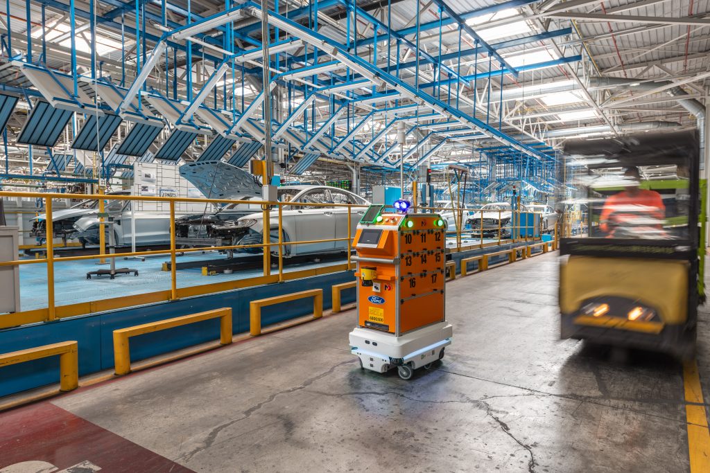 Case Study: Why Ford Deployed AMRs to Automate Spanish Factory